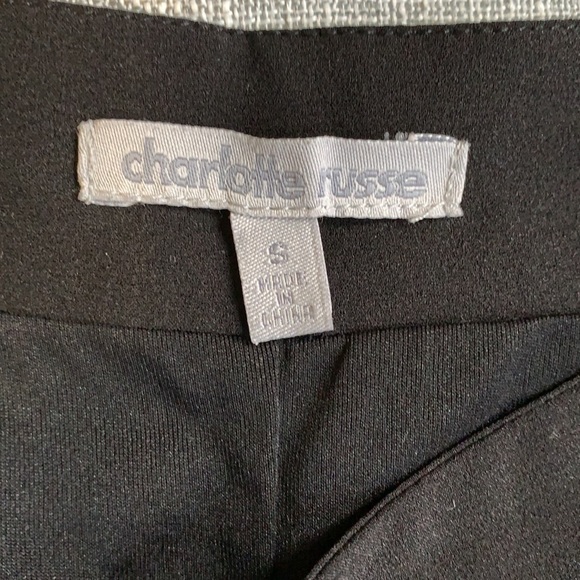 Black Skater Skirt size small! - Picture 3 of 4